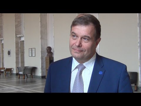 Video: Vuodesta 2020 Alkaen Uudet Lait Tulevat Voimakkaasti Hallitsemattomien Lentomatkustajien Kohdalle