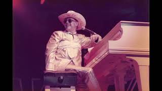 3. Li&#39;l &#39;Frigerator (Elton John - Live In New York: 10/23/1984)