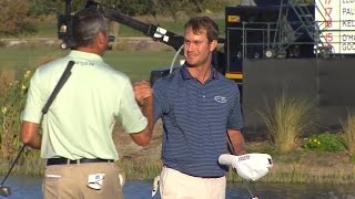 Harris English hits approach to a foot at Franklin Templeton