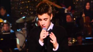 Video thumbnail of "Justin Bieber Under The Mistletoe Live X Factor USA 2011 UK"