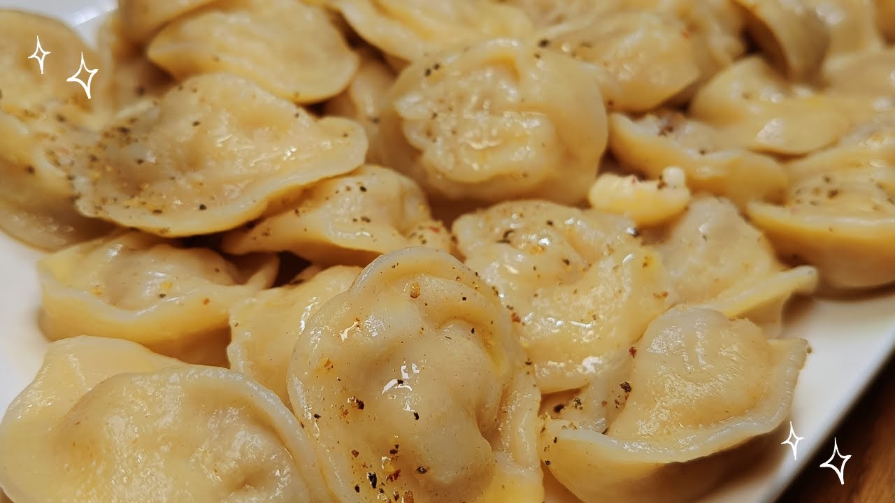 Domowe Pielmieni . Sekret najsmaczniejszych pierożków z mięsem!