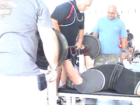 Tom Nash lift 385 lbs RAW ( No Bench Shirt)