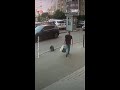 كاميرا مراقبة توثق لحظة اغتيال عميل استخبارات أوكراني كاميرا مراقبة توثق لحظة اغتيال عميل استخبارات أوكراني