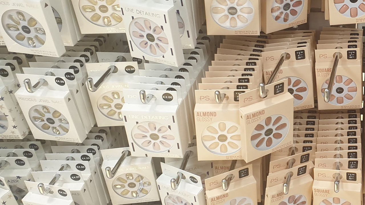 Primark Nails collection 2021 shorts