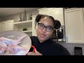 Kooking with Kelsee | Smothered Turkey Wings + More