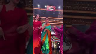 Madhuri Dik , Yami Gautam And Jacqueline Fernandes Dance Together Hottest Dance Video