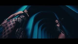 Nicki Minaj - Good Form ft. Lil Wayne (Official video) Resimi