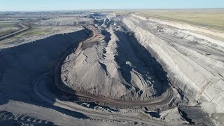 Black Thunder Coal Mine, Wyoming - 4k in June 2024 - Elevator to the pit!
