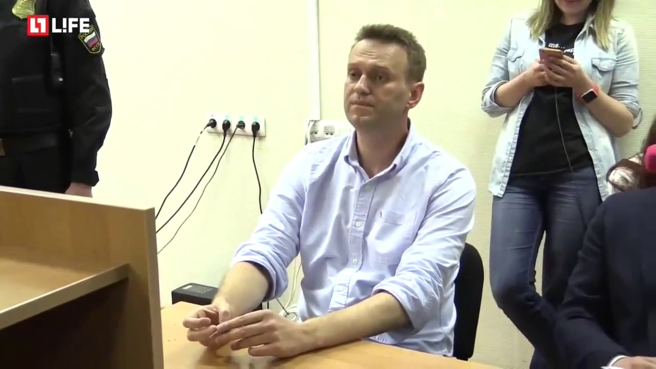 Приговор Навальному/30 суток (12.06.2017)