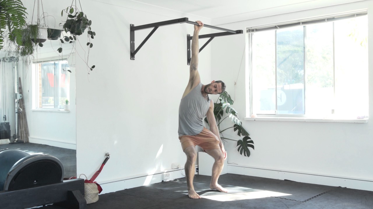 Hanging Out - Shoulder Mobility + Spine Decompression - Youtube