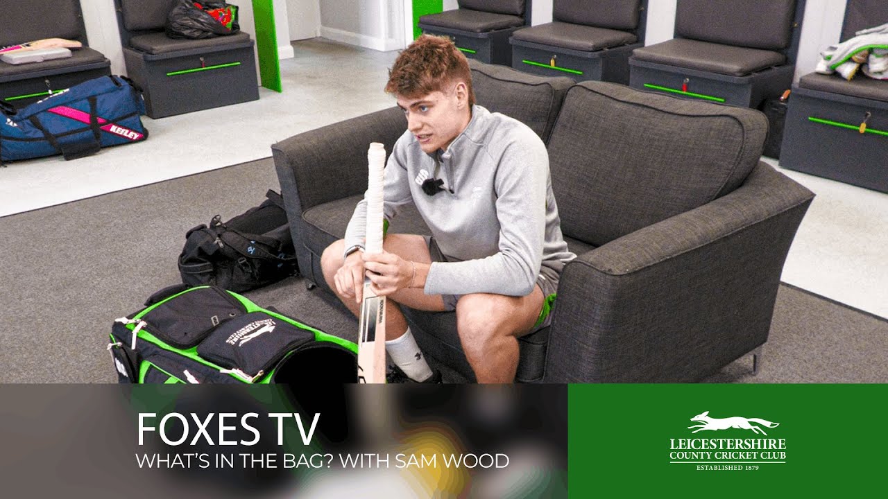 What’s In My Cricket Bag? | Sam Wood