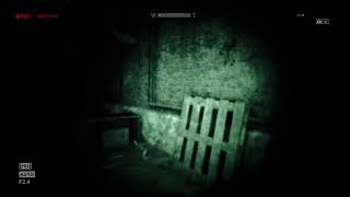 TRY NOT TO SCREAM CHALLENGE | Outlast LIVE