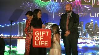 Nine year old Addie met the hero who saved her life at Gift of Life's 2024 One Huge Night Gala