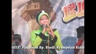 Download Lagu EL IZZAH SAYIL ASAL NURYANTI di Dombo DEMAK MP3