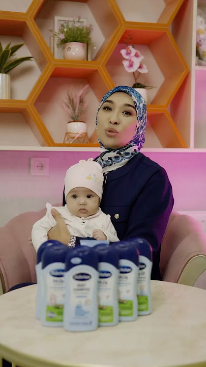 Porno aktrisa Ivana Gita Muli jinsiy aloqa