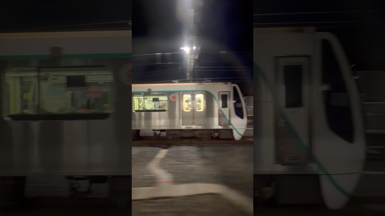 東急2020系並走。