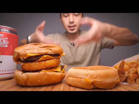restaurant sells <strong>burger</strong> with 2 <strong>top</strong> buns?! also something with 2 bottom buns..