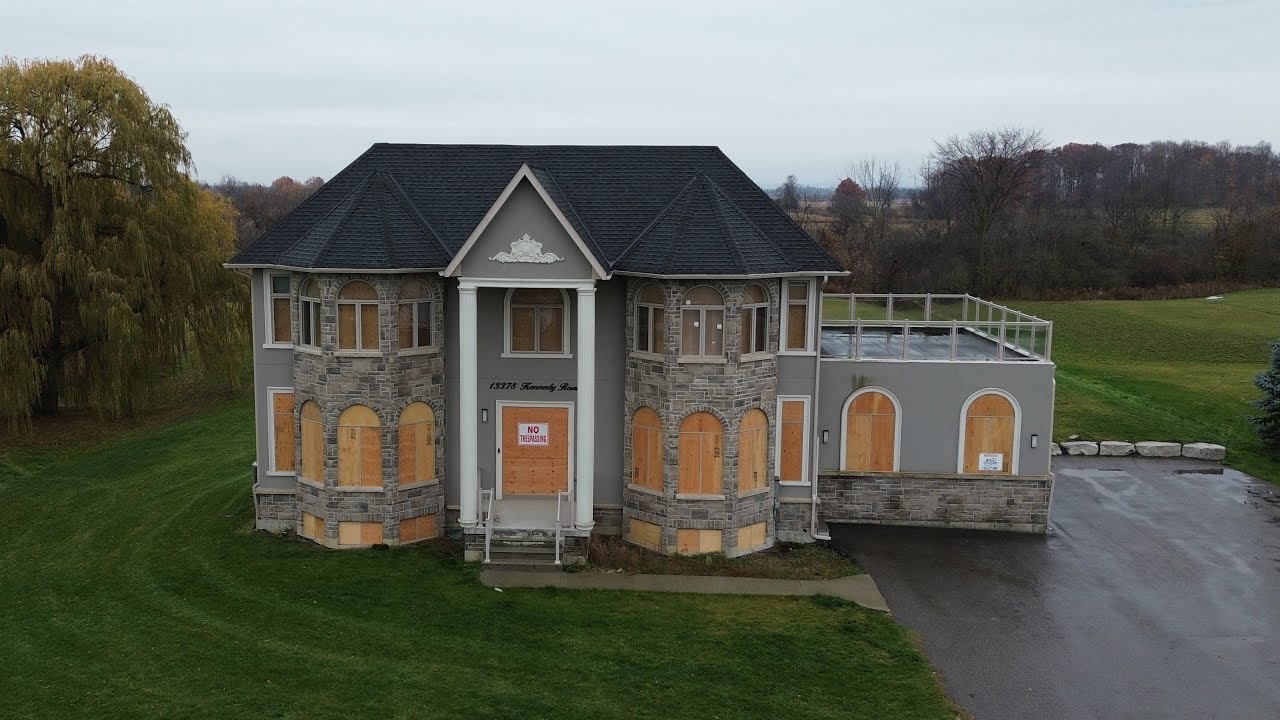 Drone photos reveal the abandoned homes left by Spain's housing crash, image size:1280x720