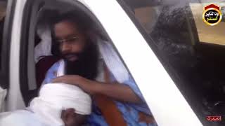 Ad Dedew Cherche La Bénédiction Dans La Bave De Son Sheykh