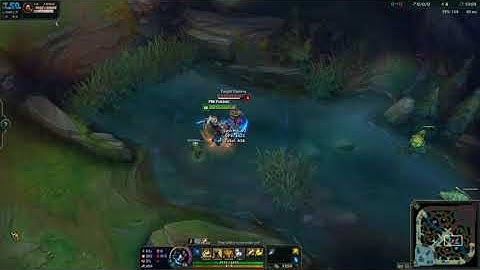 Mecha Rengar E: Bola Strike bug