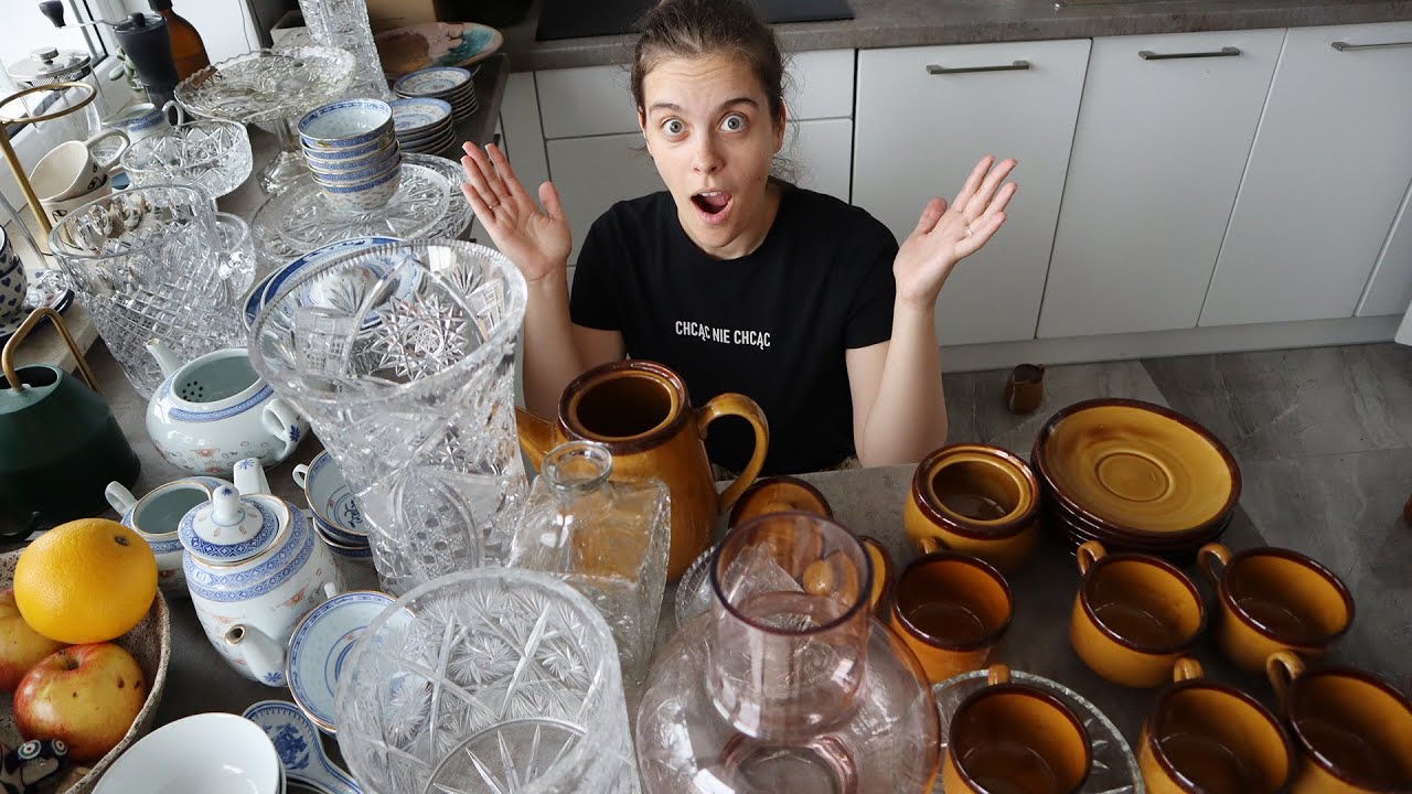 Sprzątam w kuchennych szafkach | Ciut Więcej