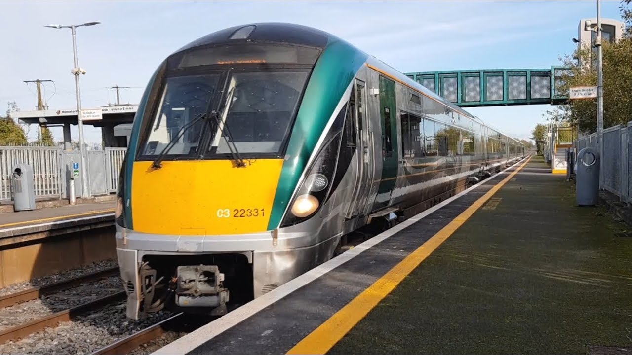 Irish Rail 22000 Class Intercity Train 22331 - Monasterevin Station, Kildare