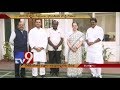 12 parties to attend Kumaraswamy oath-taking; 'Oppn. Front?'