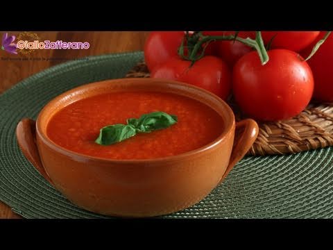 Fresh tomato sauce - Italian recipe