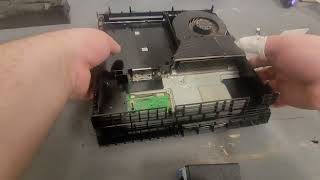 PS4 disassembly/reassembly (2 rear screws)