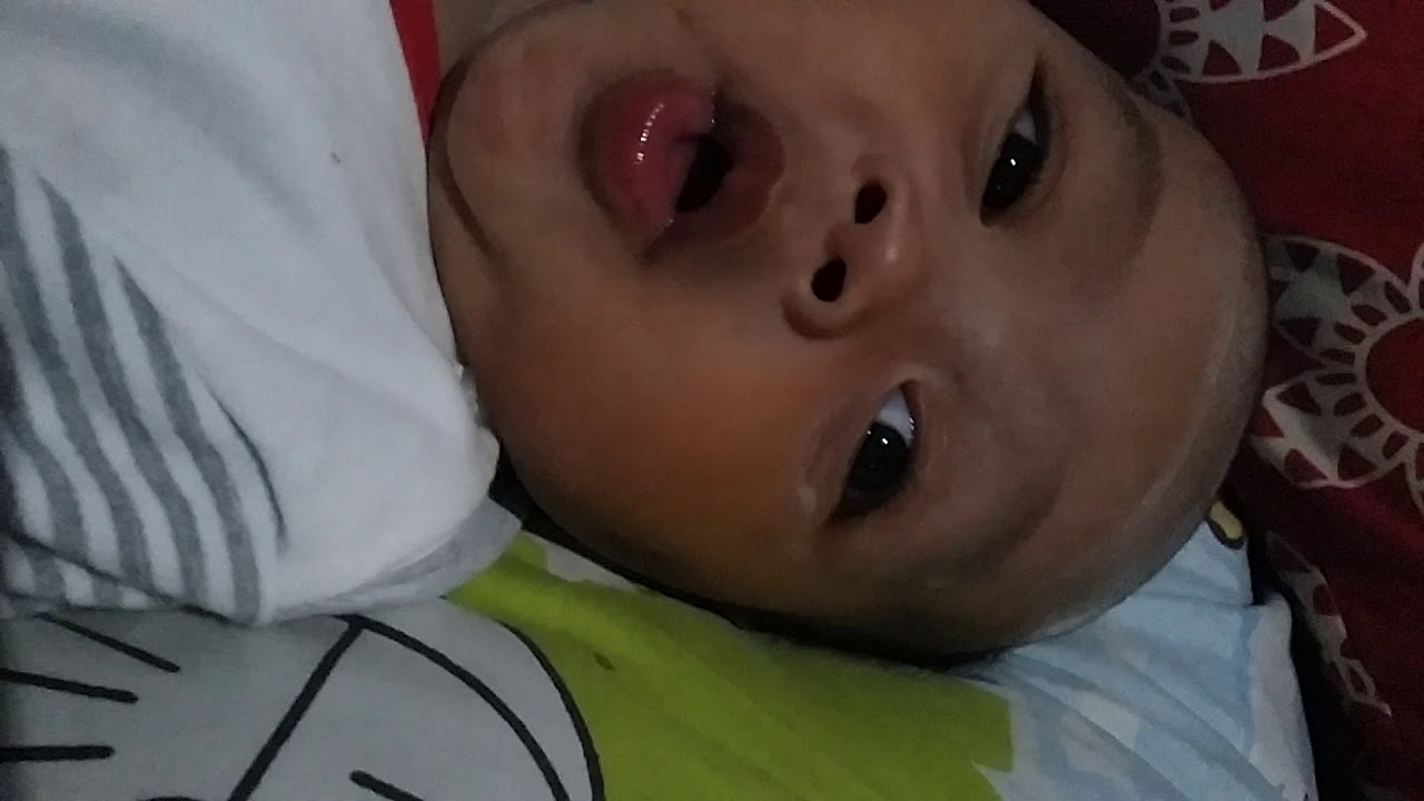 Bayi lucu YouTube Bayi lucu YouTube