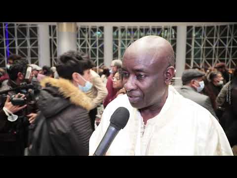 تكريم المسرحي الكيني جان سيبي اكومو خلال حفل افتتاح الدورة 22 لأيام قرطاج المسرحية