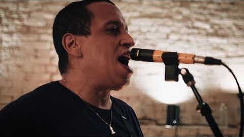 Quicksand - "Brushed" (Live at Vinegar Hill Studios)