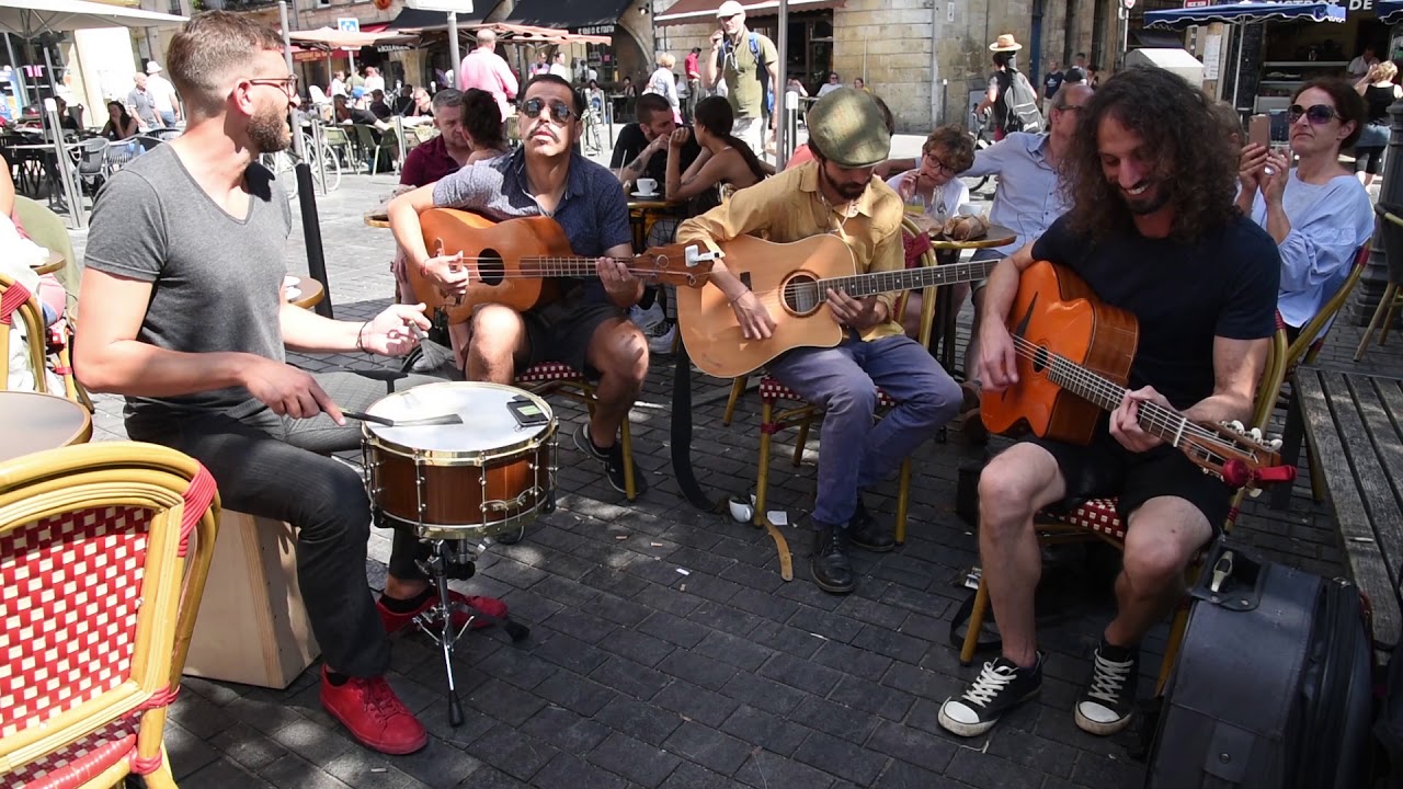 Bei Mir Bist du Schön sur la Place Saint Michel á Bordeaux avec Ludovic Langlade