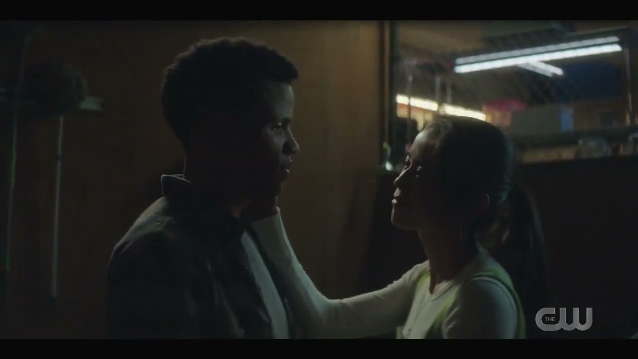 Nancy Drew： Season 2 ⧸ Kiss Scene — Nick and George Tunji Kasim and Leah Lewis 