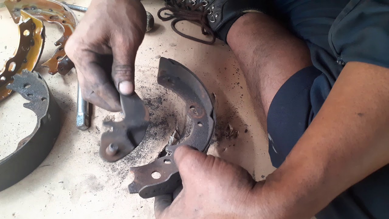 Kampas rem tangan habis, beginilah cara memasangnya