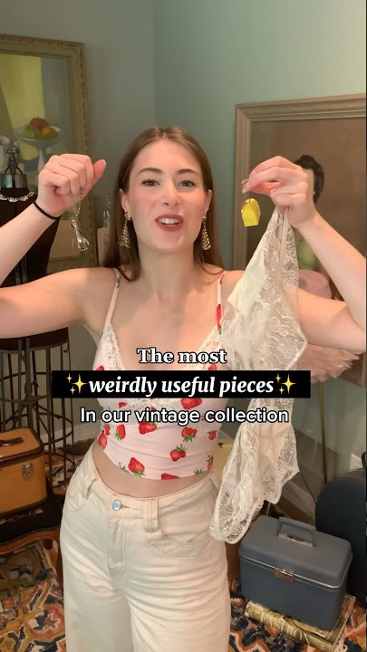 Download lagu 3 Vintage oddities that don’t really exist anymore… 🤷‍♀️ #fashionhistory #1950sfashion #1940sfashio