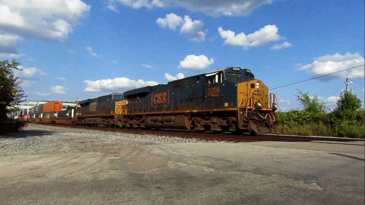 CSXT Stack Train at St. Bernard, OH - Sep. 17, 2022 - YouTube