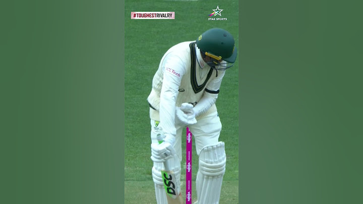 CAUGHT! Jasprit Bumrah dismissed Usman Khawaja for the 6th time in the series! | #AUSvINDOnStar