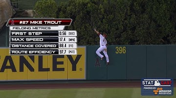 SEA@LAA: Trout has 97% route efficiency in great grab