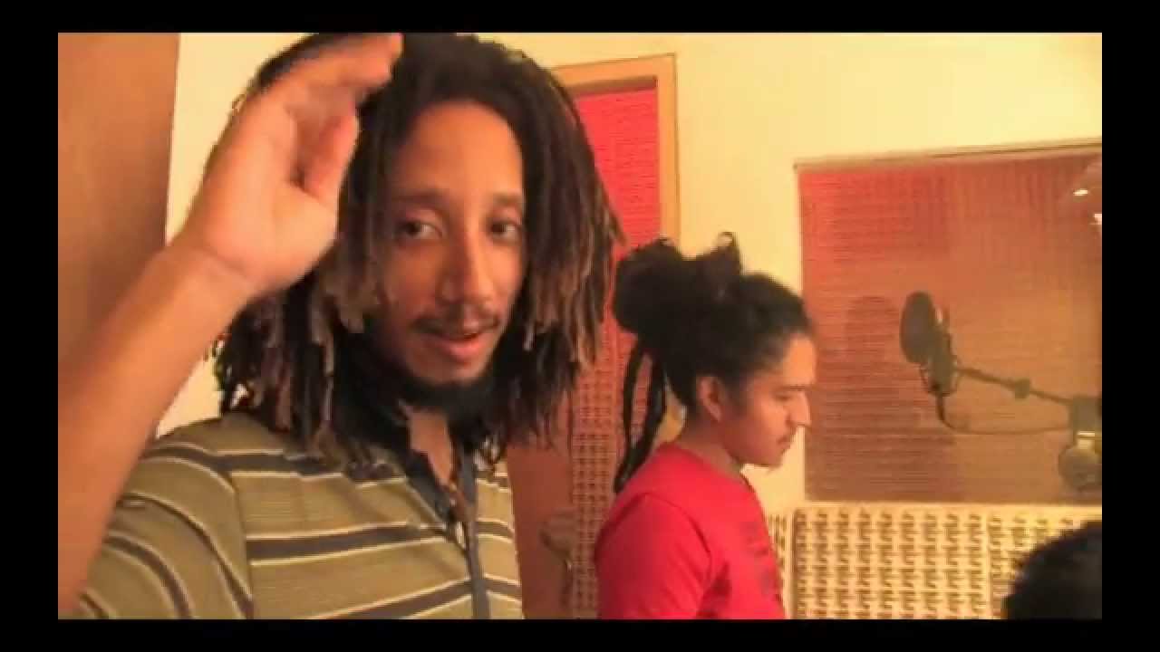 I Nesta | Chuqui Dubs | El Noch - La Revolucion Records 2009