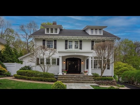 17 Ridgefield Rd, Winchester, MA home video tour