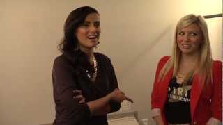 Jessica Tyler and Nelly Furtado on Tour