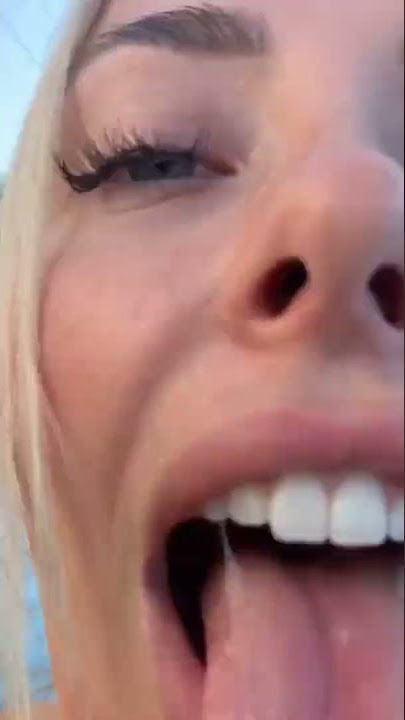 Corinna Kopf Asks David Dobrik To Touch Her B**bs 😱😱 (Vlog Squad)
