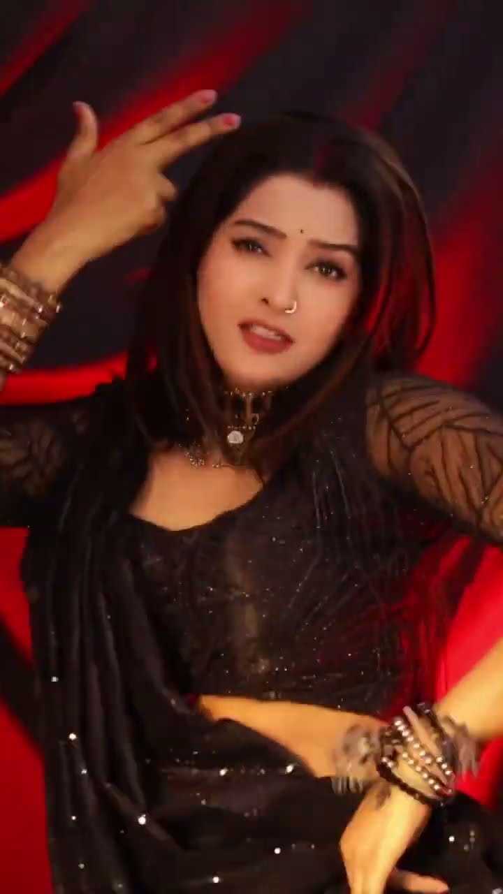 Shorts || Shilpi Raj | उड़नबाज रजऊ | Feat : Anisha Pandey | Udanbaj Rajau | Bhojpuri Song 2025