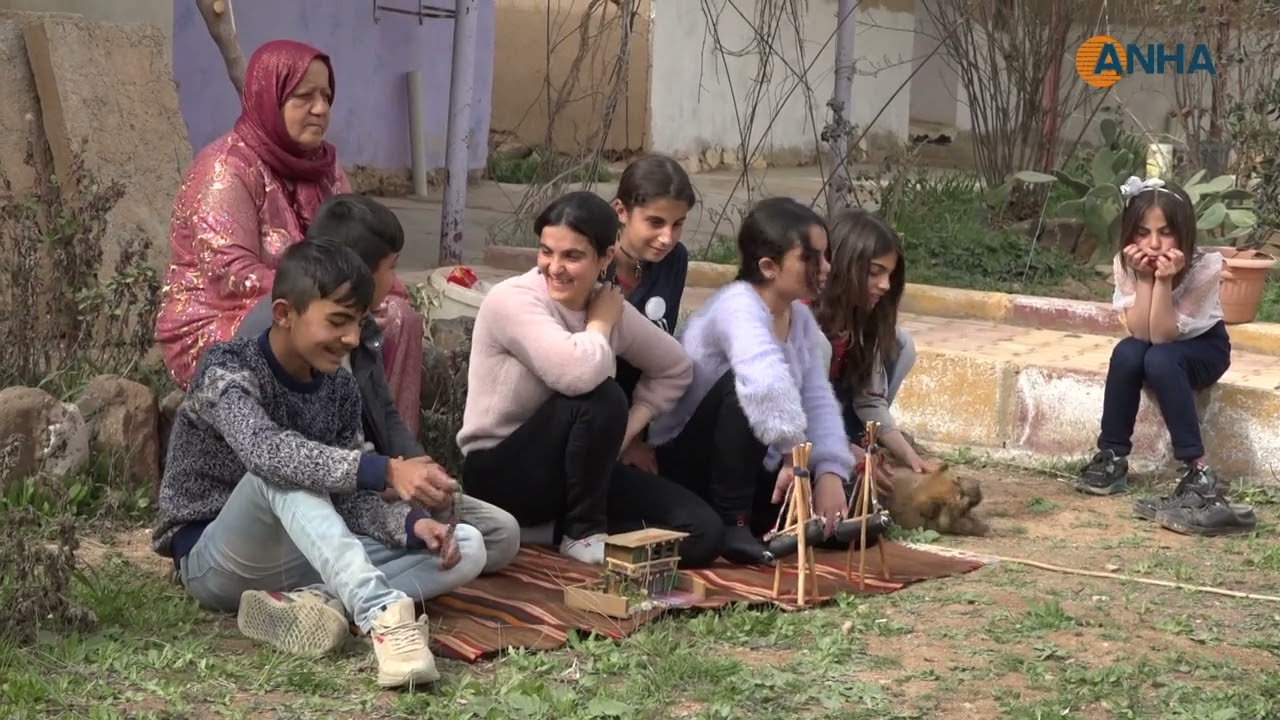 Jinwar veguherî akademiyê