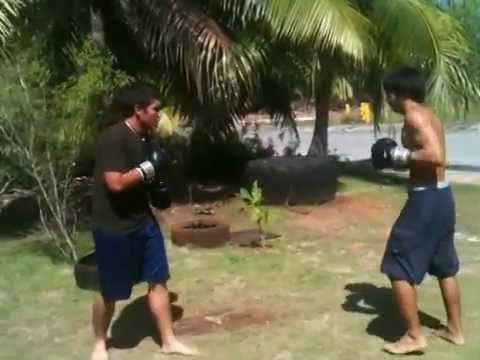 backyard fighting - YouTube