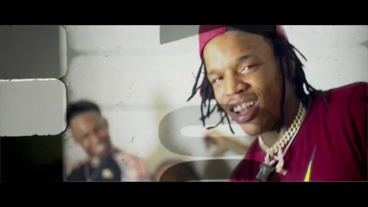 Смотреть «Ayoo KD Ft Hunxho Boe - Menace 2 Society (Official Video) @16ShotEmVisualz Prod By @Beatgaud» на YouTube Смотреть «Ayoo KD Ft Hunxho Boe - Menace 2 Society (Official Video) @16ShotEmVisualz Prod By @Beatgaud» на YouTube