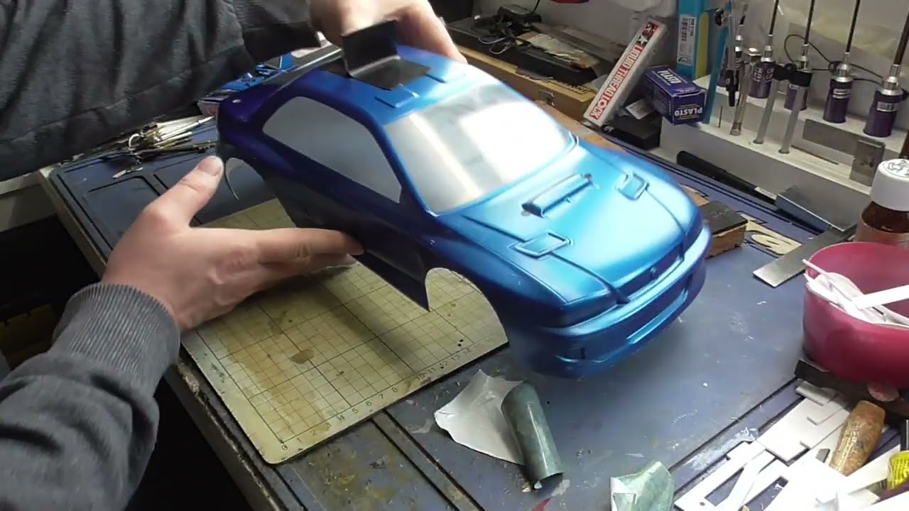 Tamiya TT02 Subaru Impreza Monte-Carlo 99 - For a change starting with the body.