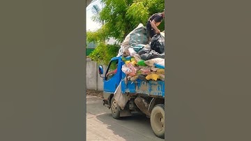 THANKS TO THE GARBAGE COLLECTORS IN OUR VILLAGE!!