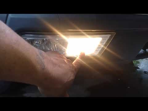 2010 Acura MDX daytime running lights LED swap.